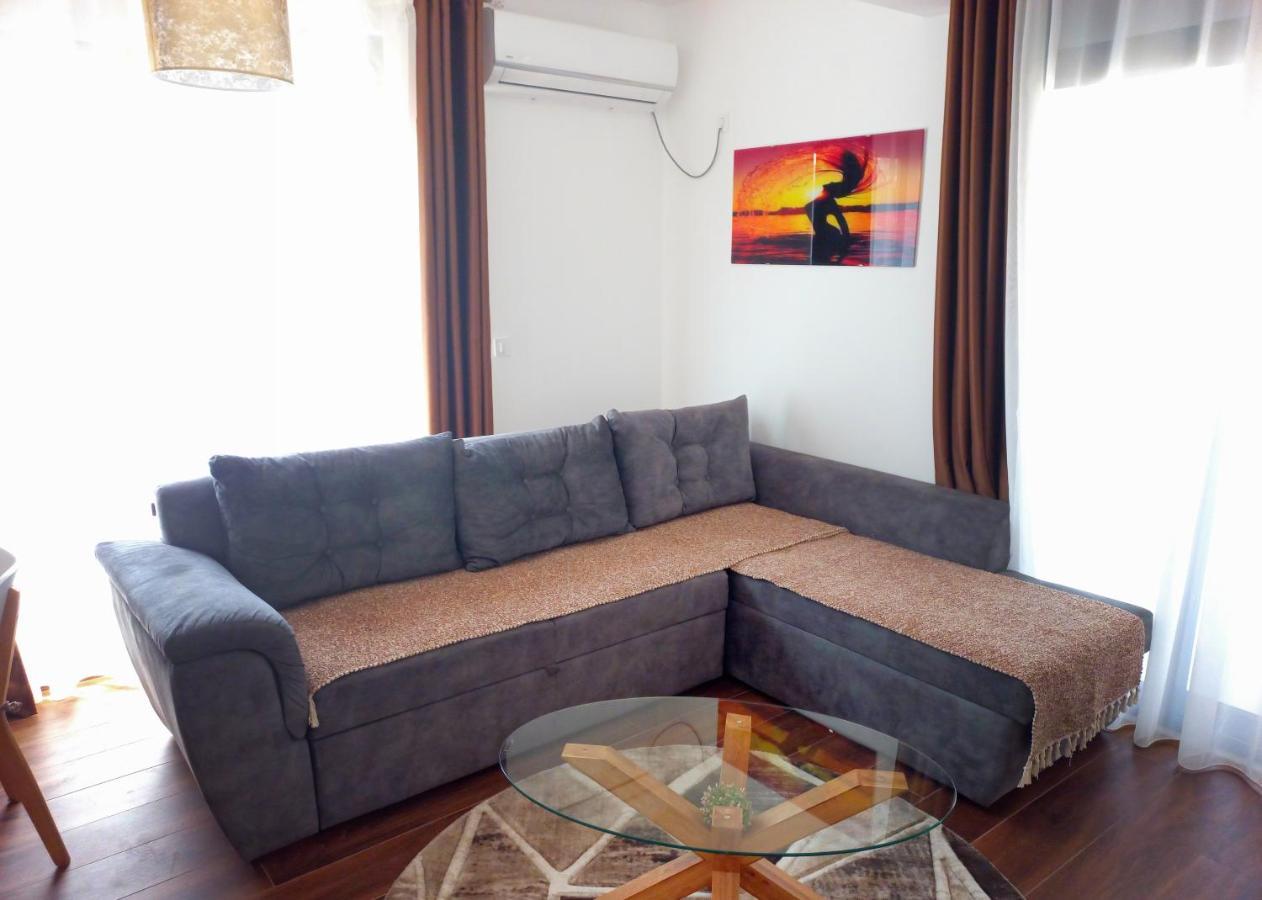 Iraida-4 Apartman Dobra Voda Kültér fotó