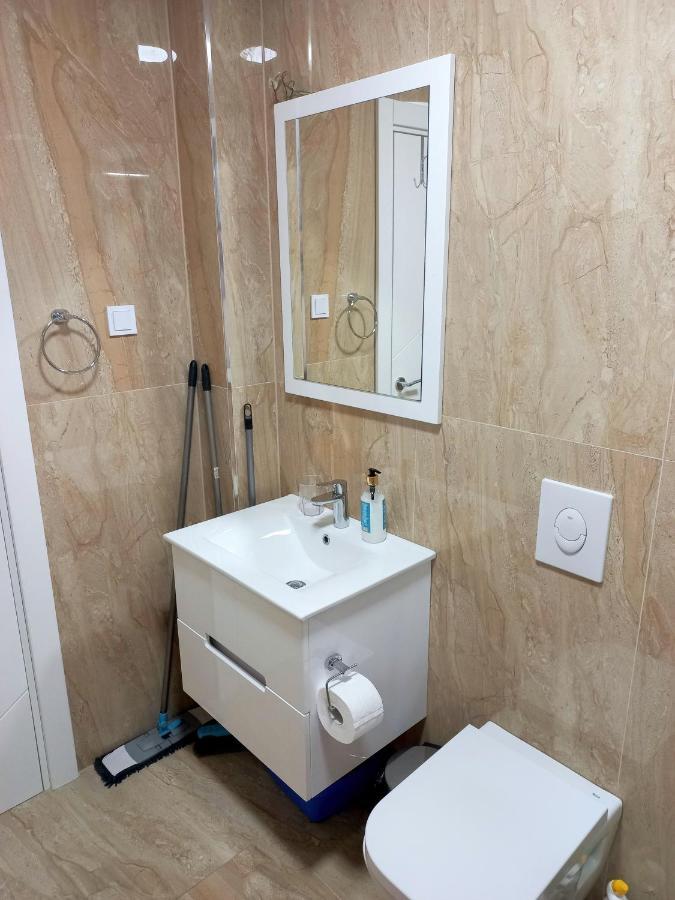 Iraida-4 Apartman Dobra Voda Kültér fotó