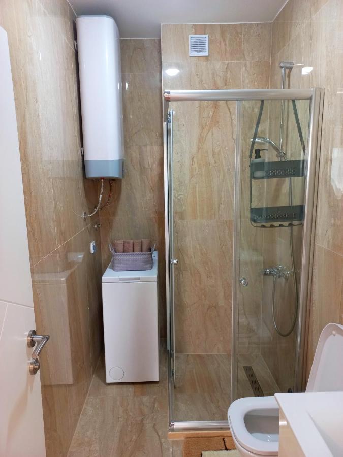 Iraida-4 Apartman Dobra Voda Kültér fotó